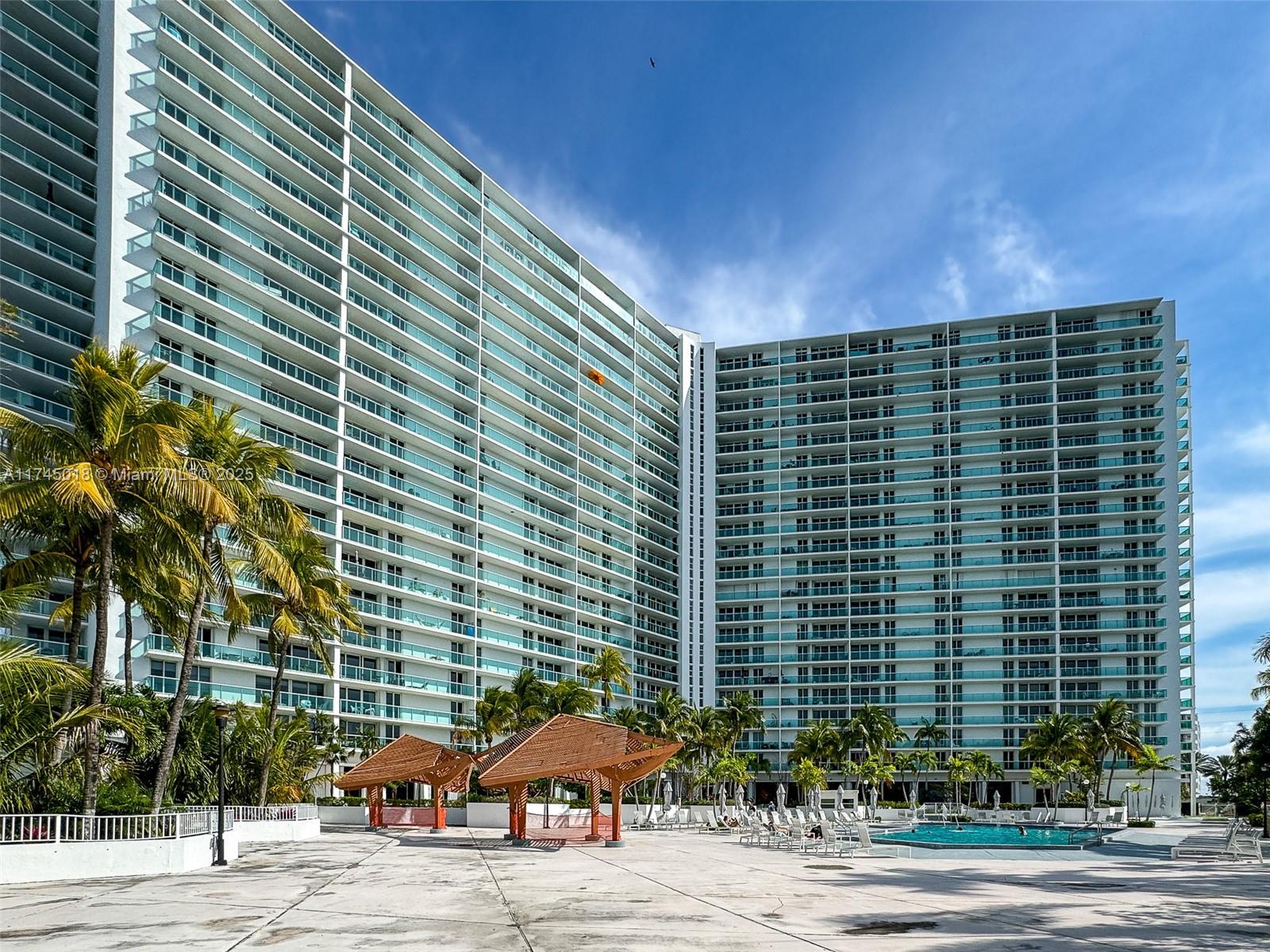 100 Bayview Dr #721, Sunny Isles Beach, Florida image 29