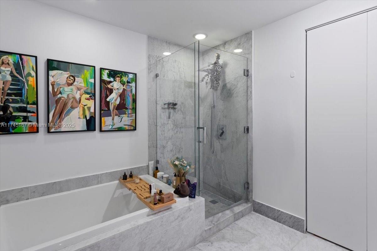 801 S Miami Ave #2902, Miami FL 33130
