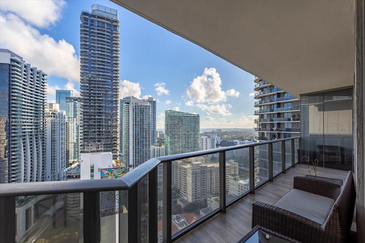 801 S Miami Ave #2902, Miami FL 33130