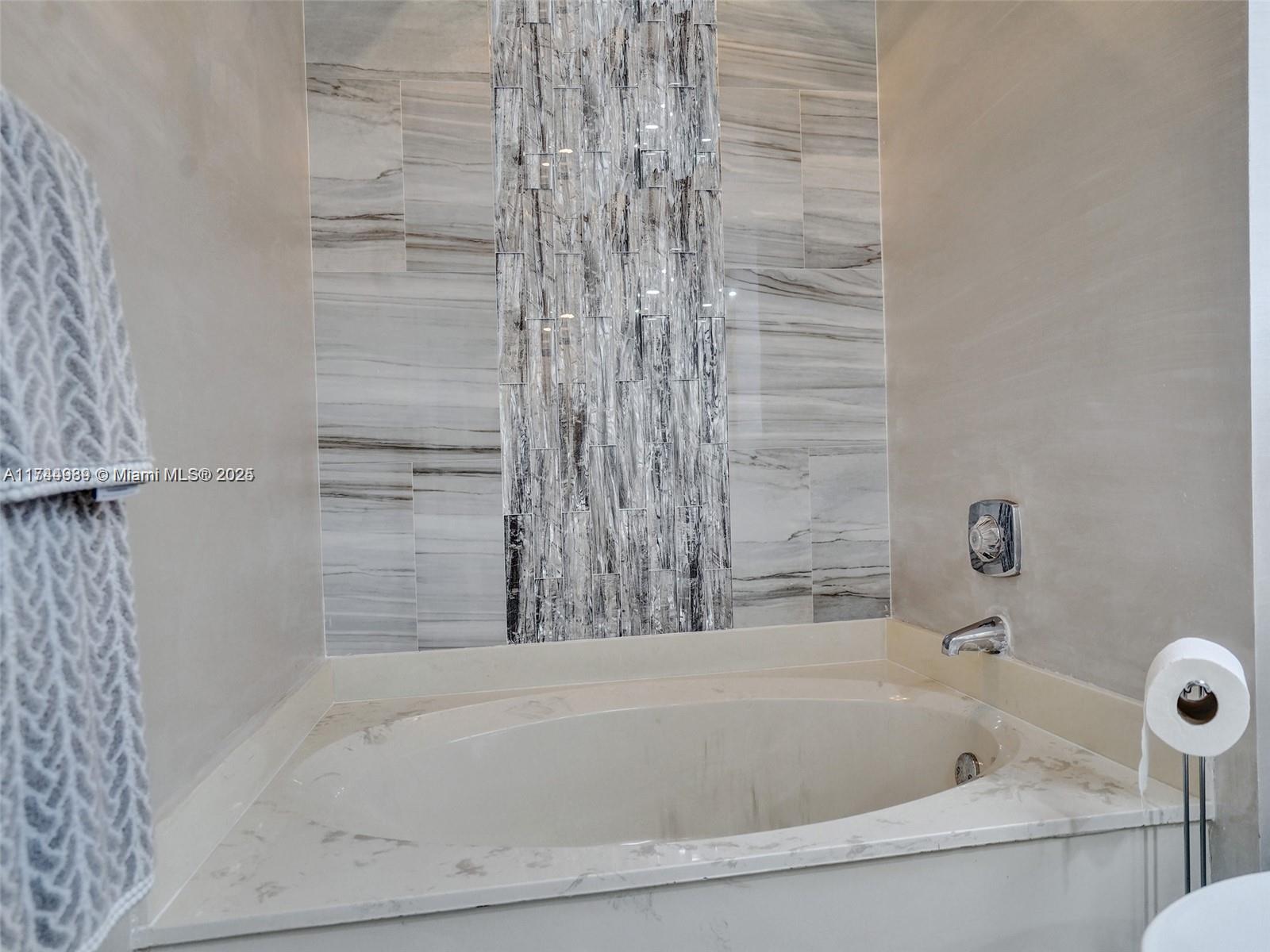 7400 Radice Ct #609, Lauderhill, Florida image 24