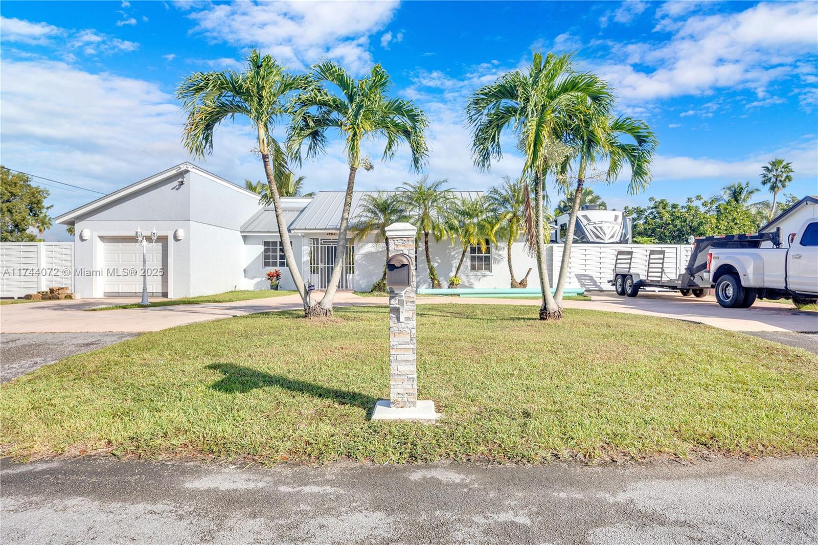 29463 SW 165th Ave, Homestead, Florida image 1