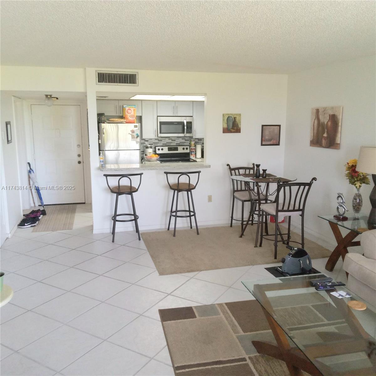 Property photo # 4