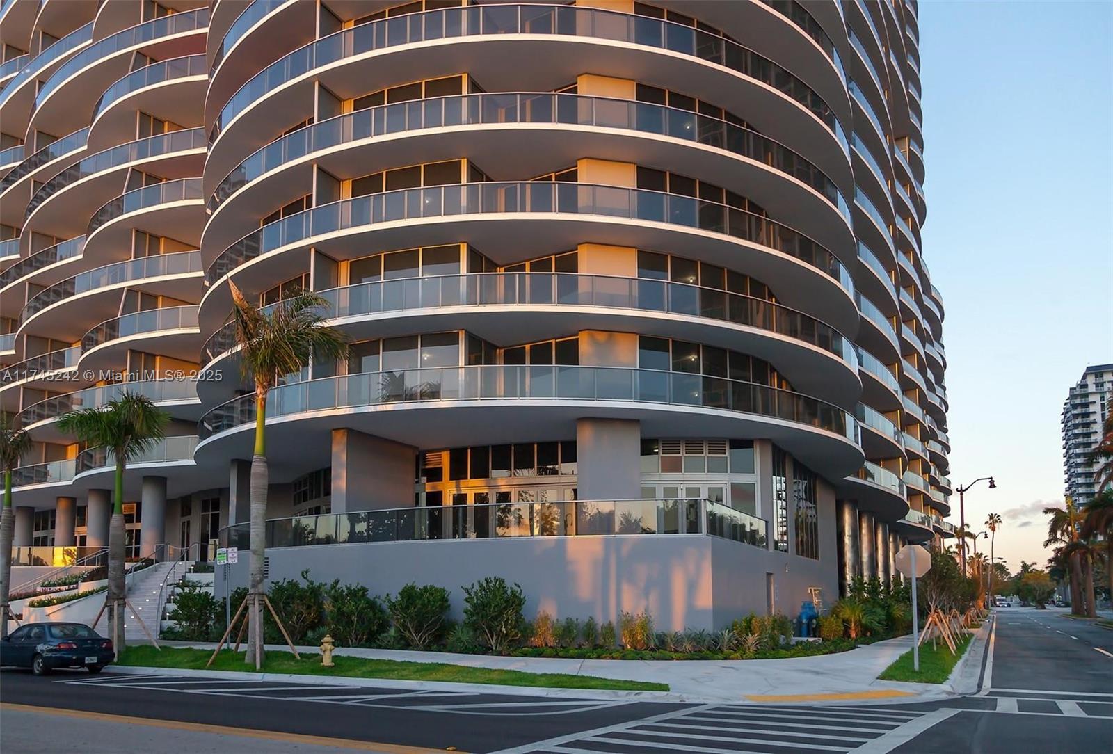 Experience luxury living at its finest in this exquisite condo at Aria on the Bay. Located on the 32nd floor, this beautifully designed residence boasts a spacious and modern layout with custom European finishes and top-tier materials throughout. Situated in the heart of Miami, this stunning home offers access to three floors of world-class amenities, including: Two curved pools (Sunrise & Sunset), State-of-the-art spa with hot tub, Expansive gym & yoga studio, Indoor & outdoor social lounges,  BBQ area & game room, Private theater & business center, Kids' playroom, Plus, enjoy the convenience of an in-unit washer and dryer. Live in a prime location with breathtaking views and unparalleled comfort. Don’t miss this opportunity!