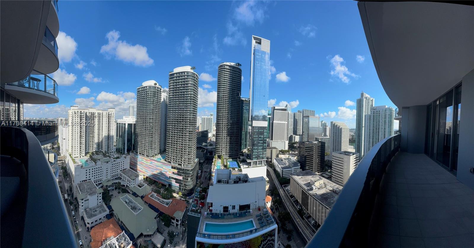 1000 Brickell Plz #3214, Miami FL 33131