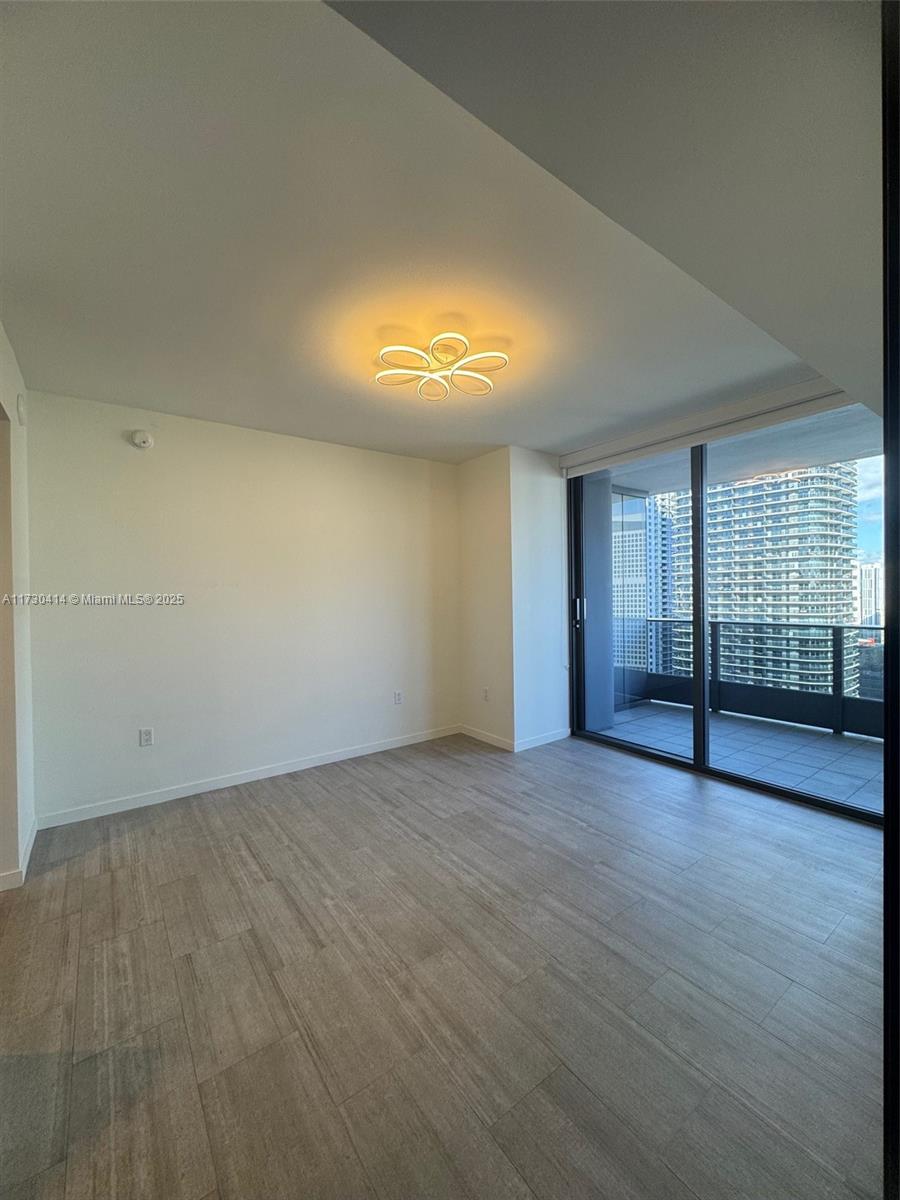 1000 Brickell Plz #3214, Miami FL 33131