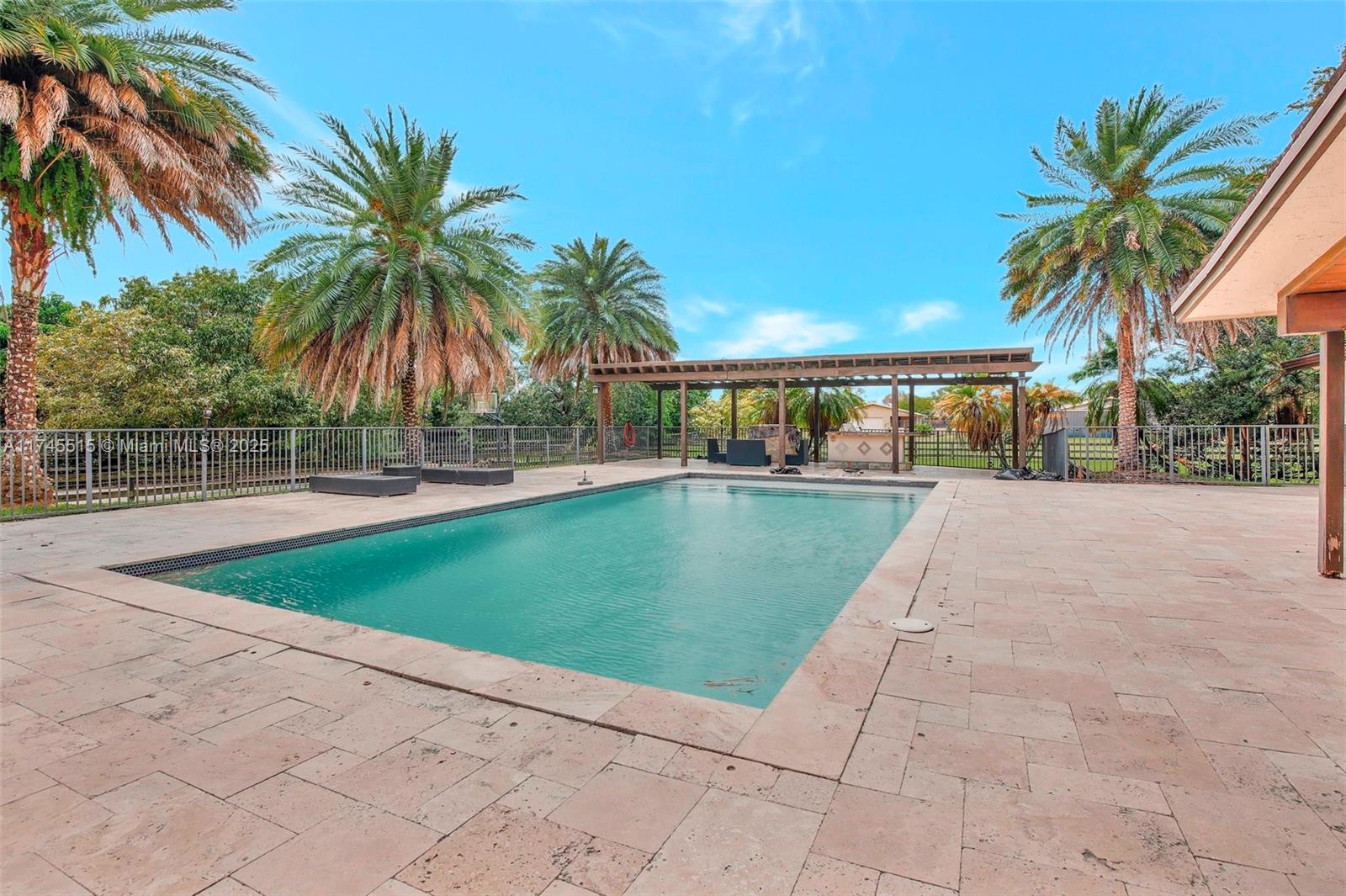 17500 SW 68th Ct, Southwest Ranches, Florida image 7