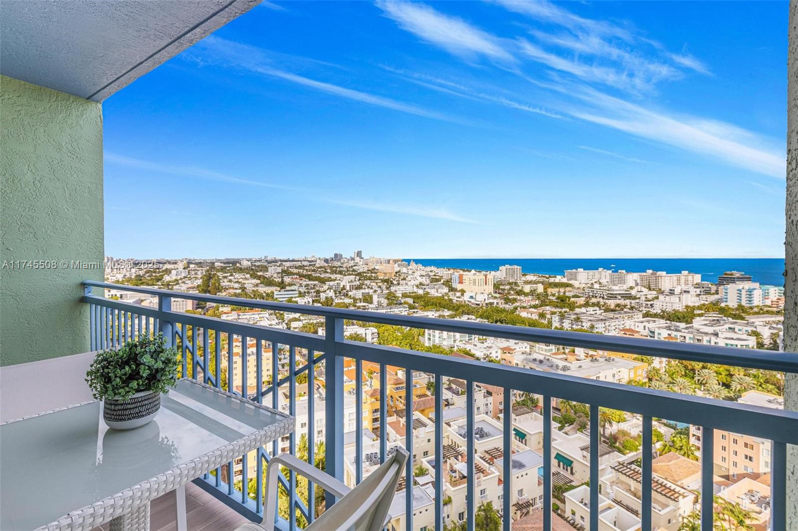90 Alton Rd #2305, Miami Beach FL 33139