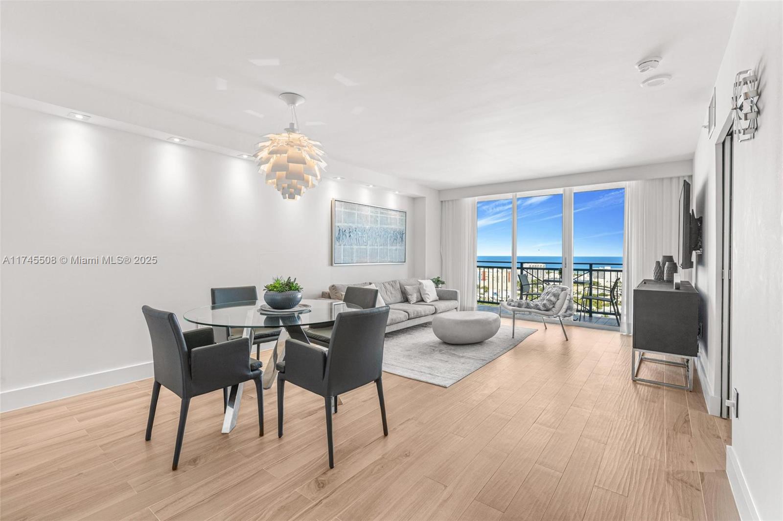 90 Alton Rd #2305, Miami Beach FL 33139