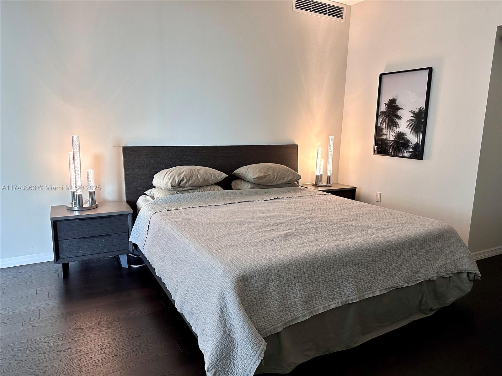 1800 N Bayshore Dr #511, Miami FL 33132