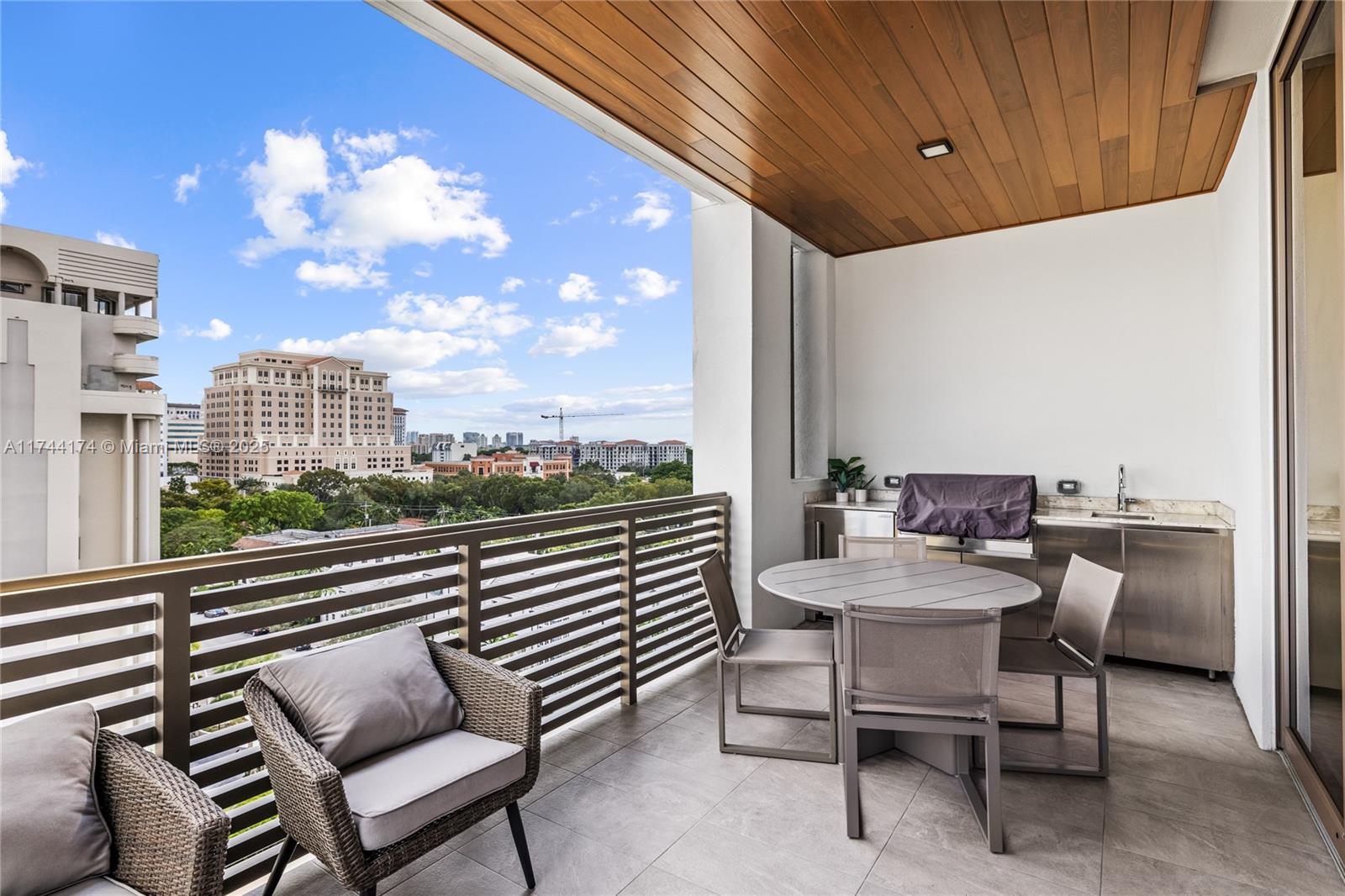 515 Valencia Ave #803, Coral Gables, Florida image 23