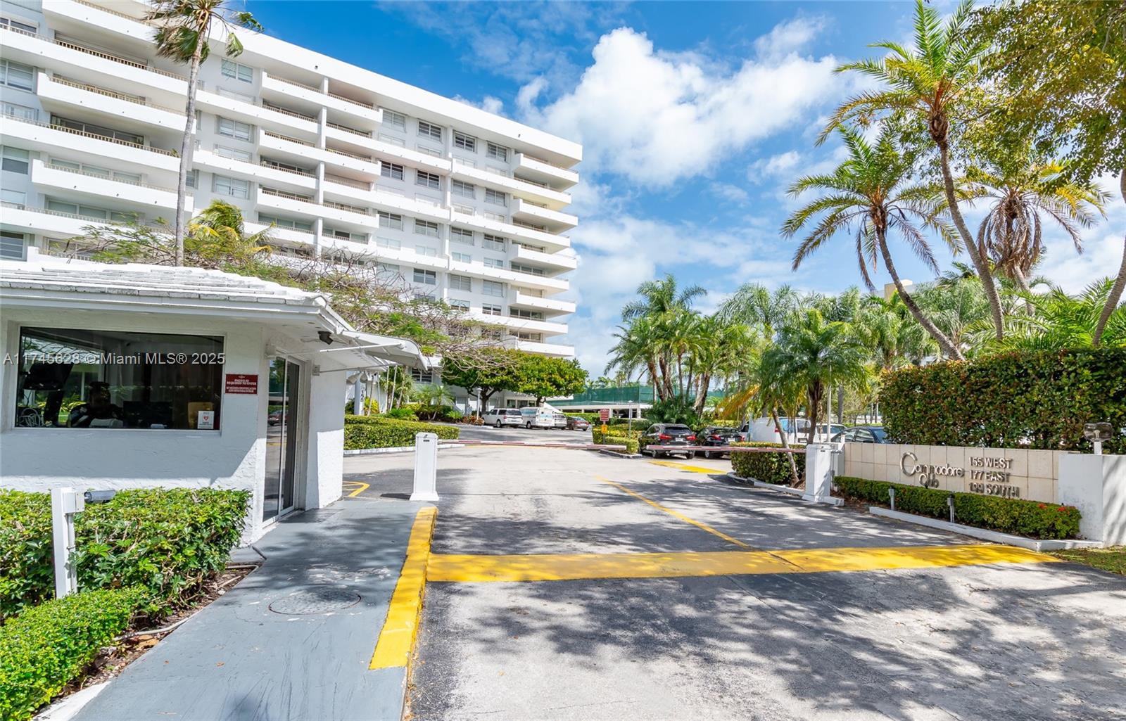 155 Ocean Lane Dr #303, Key Biscayne FL 33149