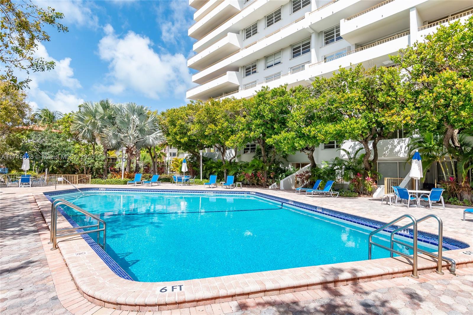 155 Ocean Lane Dr #303, Key Biscayne FL 33149