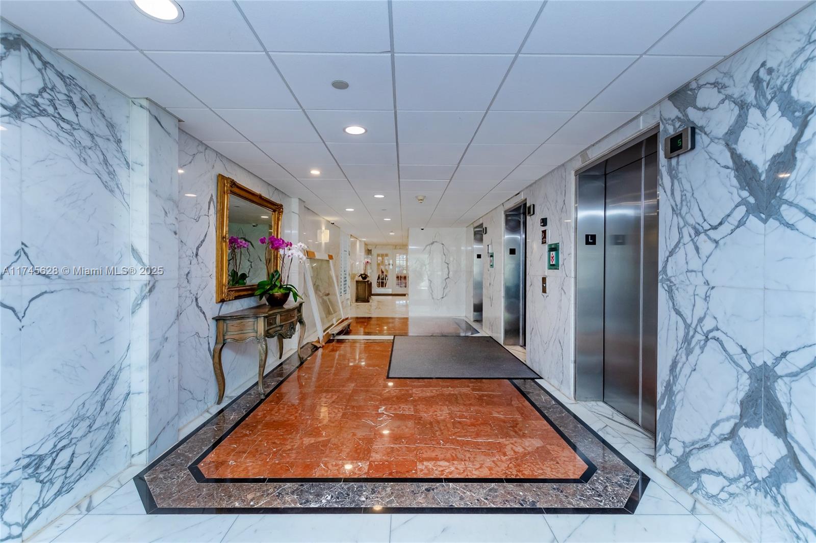 155 Ocean Lane Dr #303, Key Biscayne FL 33149