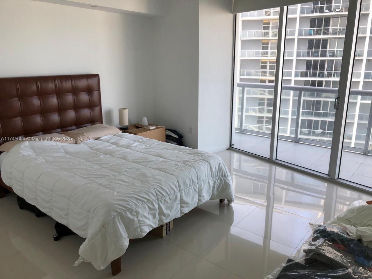 495 Brickell Ave #4806, Miami FL 33131