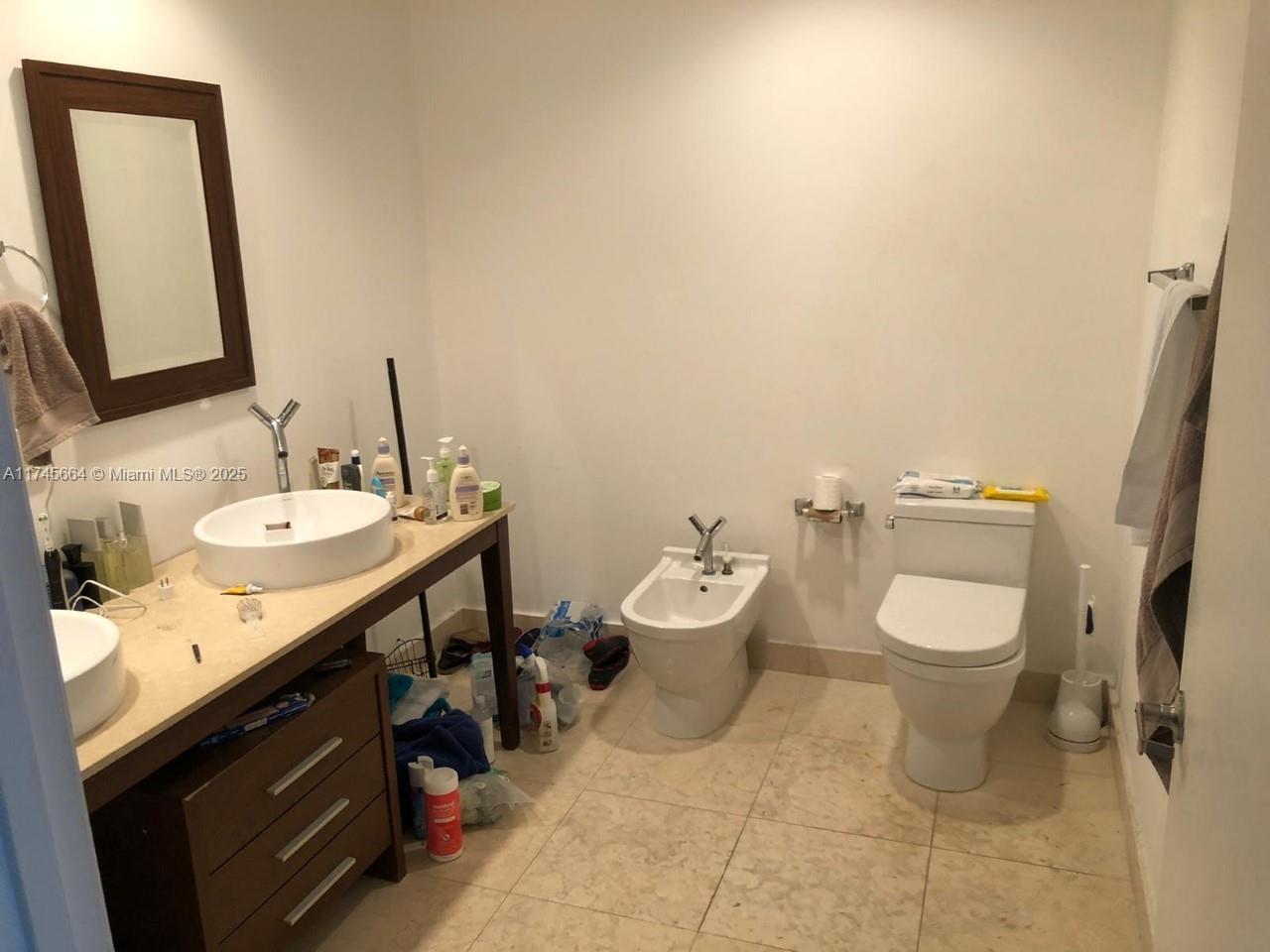 495 Brickell Ave #4806, Miami FL 33131