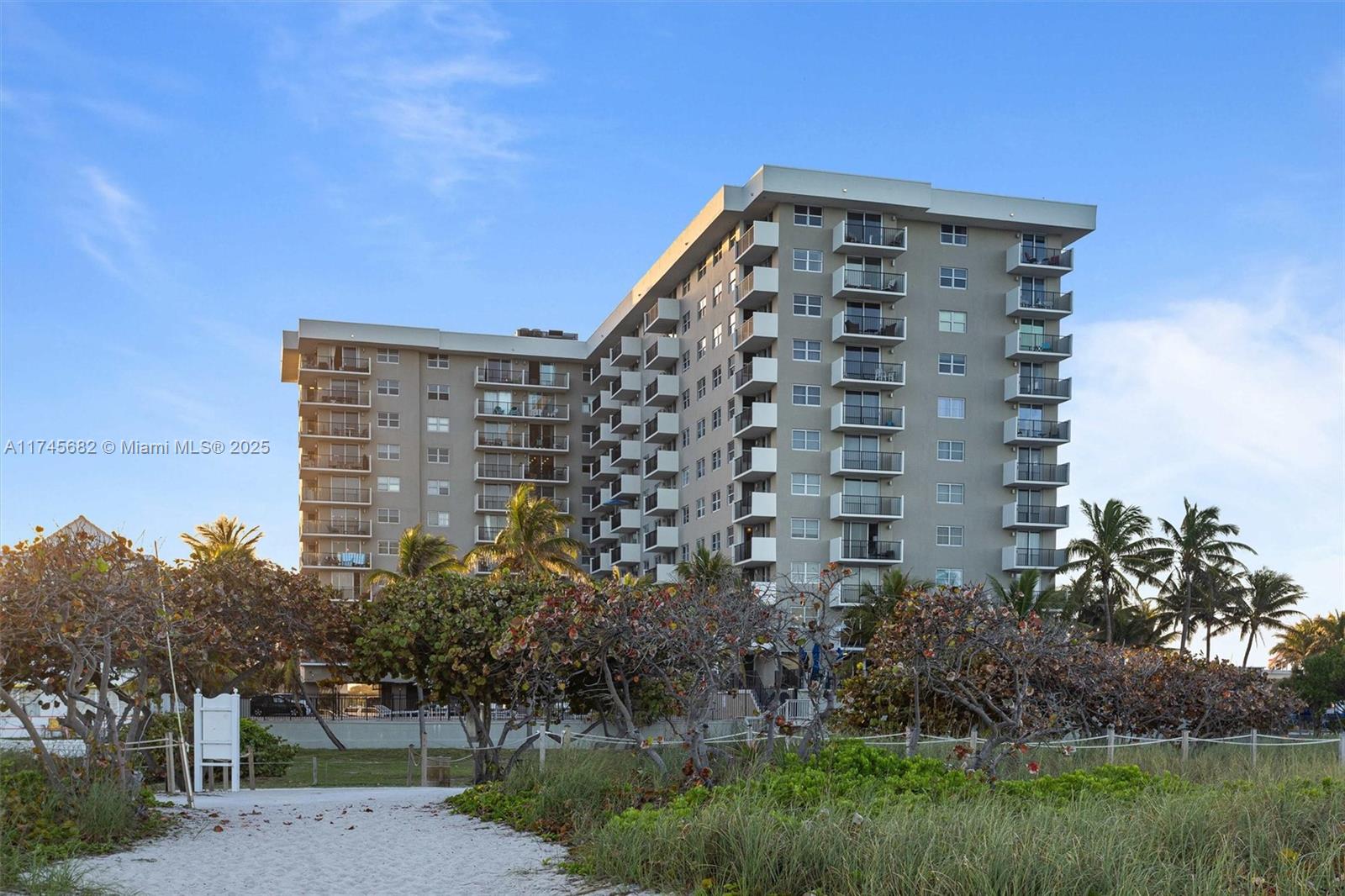 9273 Collins Ave #201, Surfside, Florida image 32