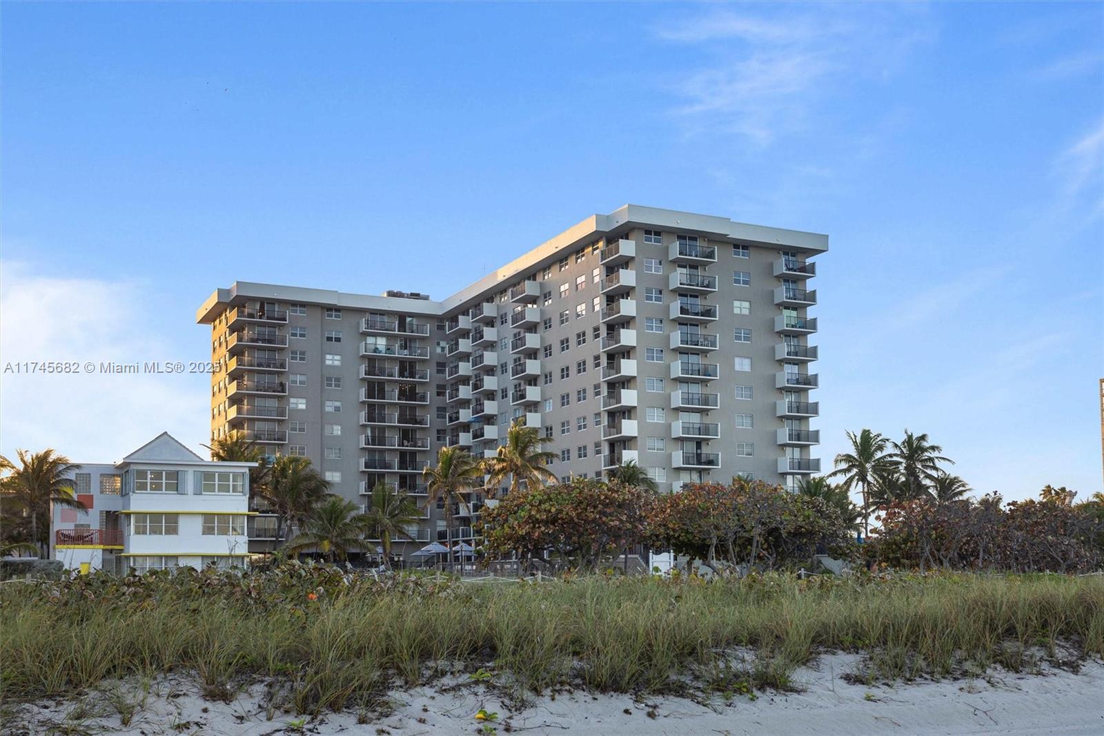 9273 Collins Ave #201, Surfside, Florida image 33