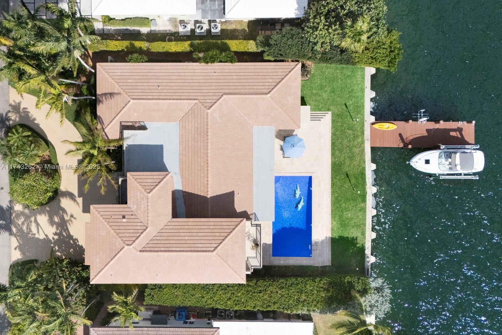 1500 NE 103rd St, Miami Shores, Florida image 10