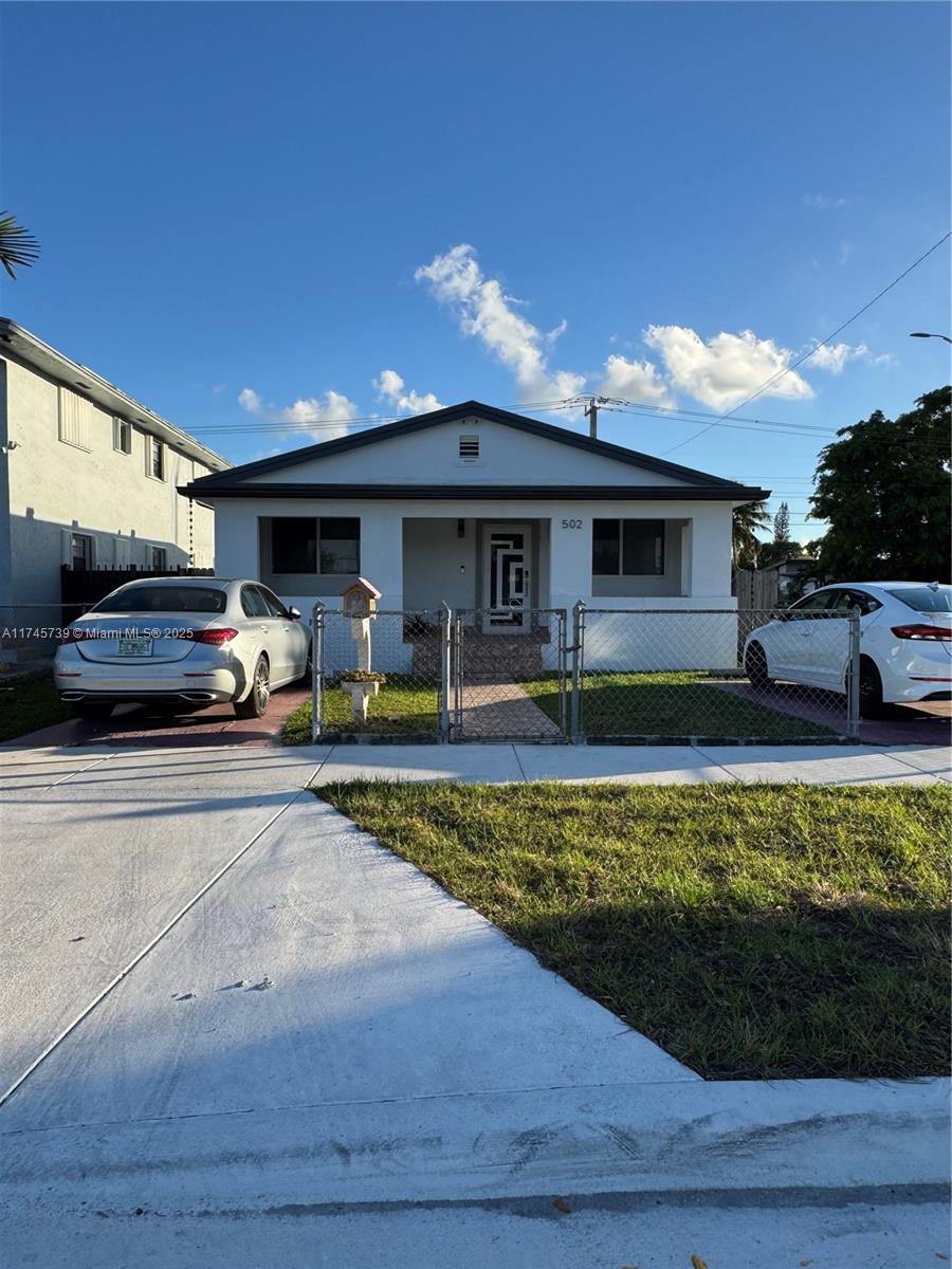 502 E 14th St, Hialeah, Florida image 6