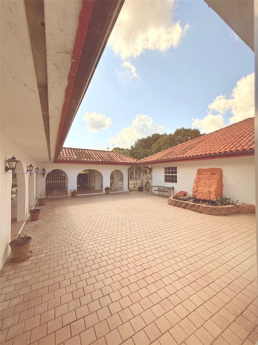 18901 SW 53rd St, Southwest Ranches, Florida image 13