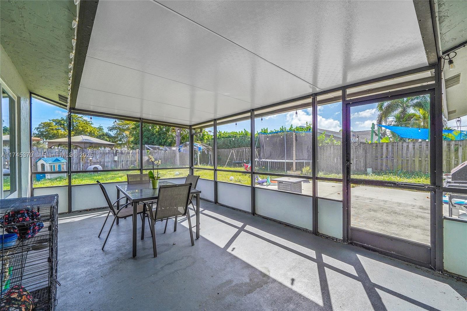 2440 SW 12th St, Deerfield Beach, Florida image 24