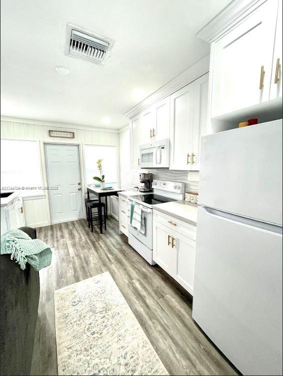 1218 N 24th Ave, Hollywood, Florida image 20