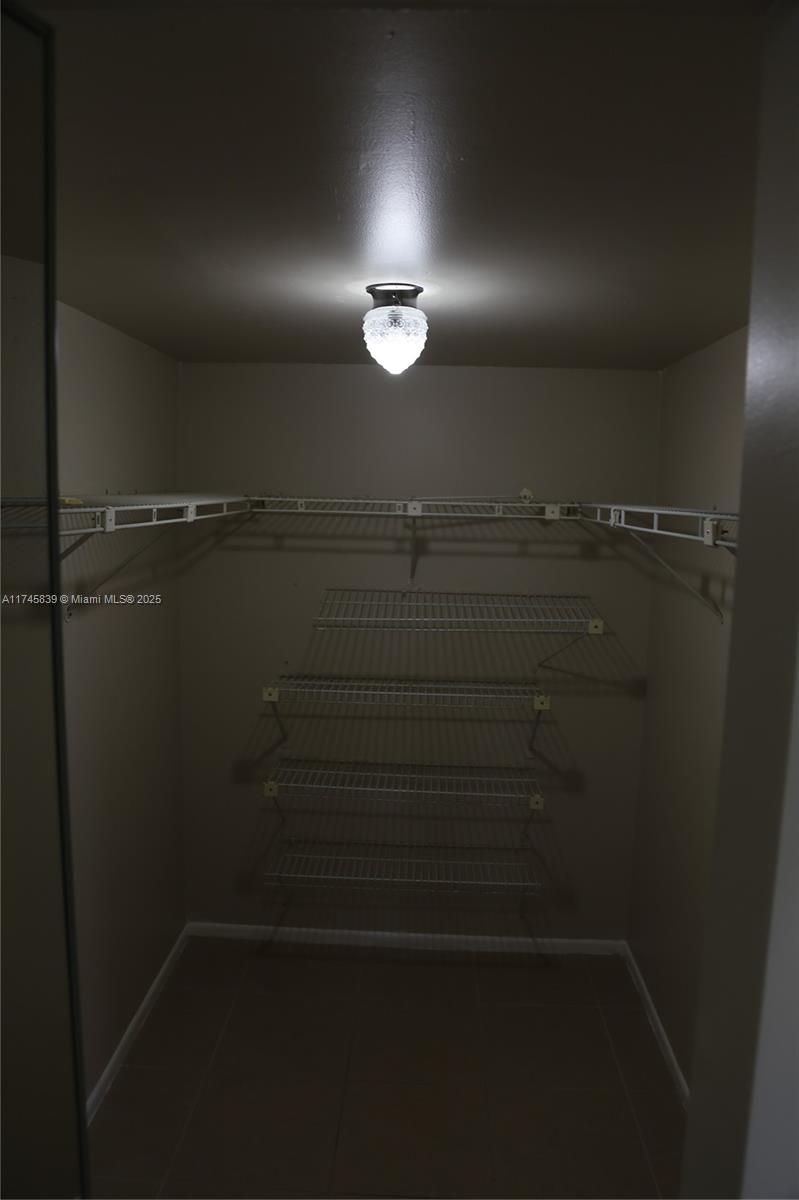 1811 Sabal Palm Dr #206, Davie, Florida image 15