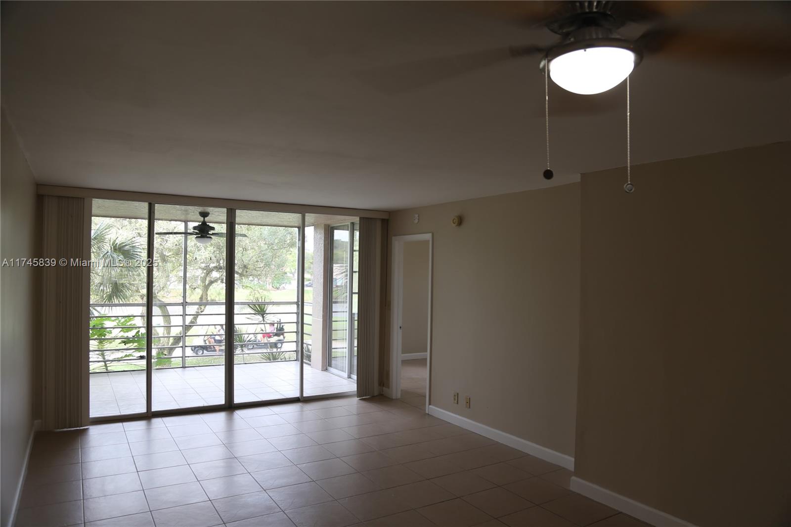 1811 Sabal Palm Dr #206, Davie, Florida image 19