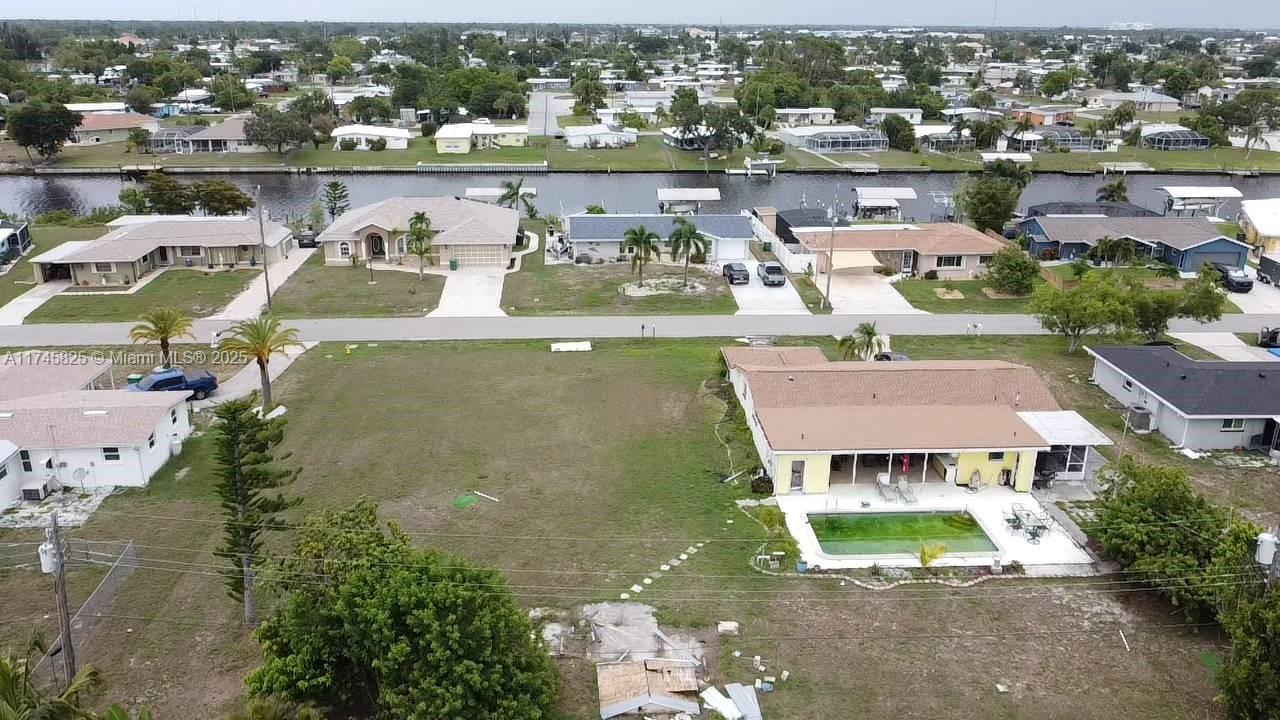 156 Francis Dr Ne, Port Charlotte, Florida image 4
