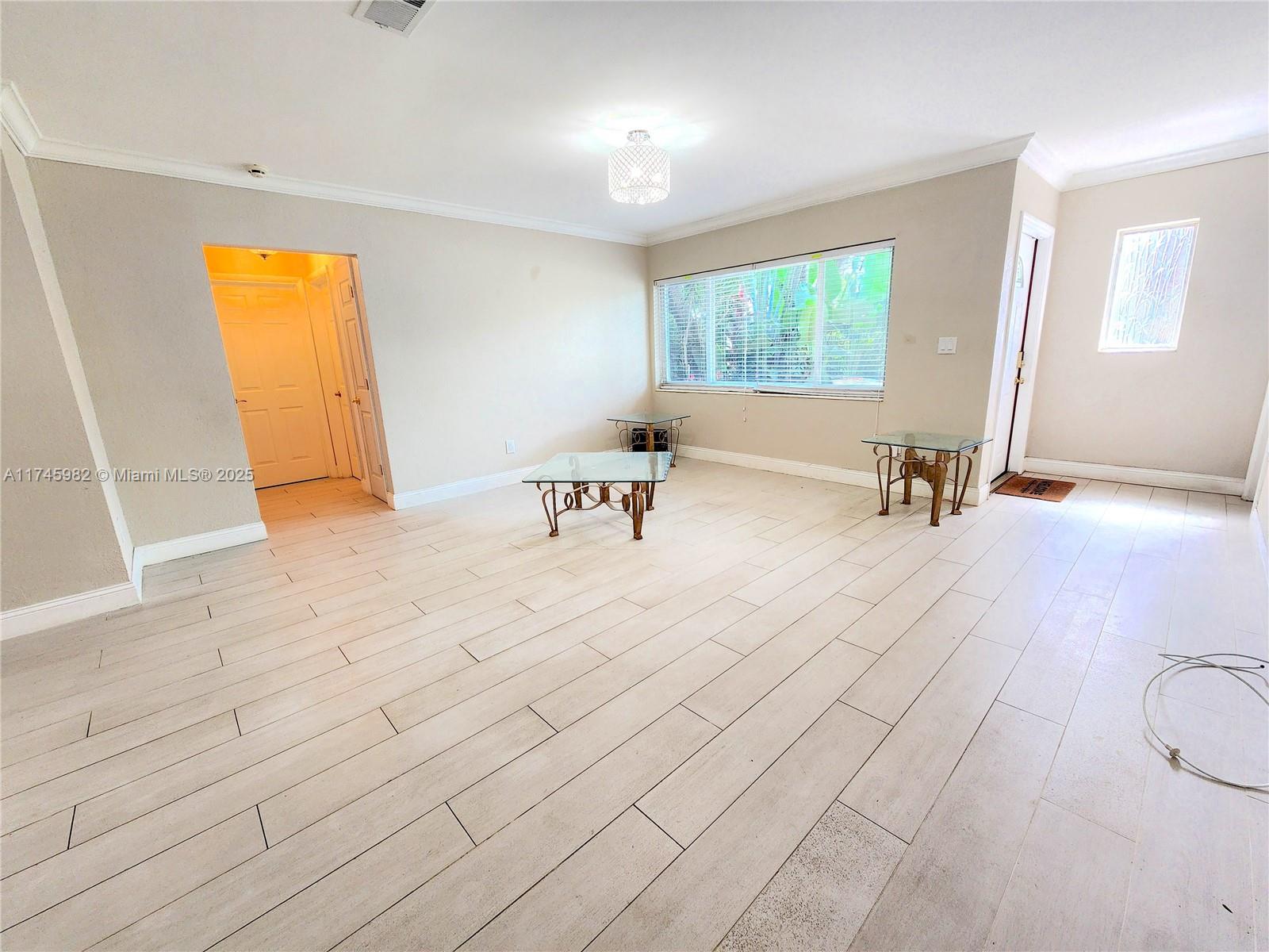 7509 Arthur St, Hollywood, Florida image 6