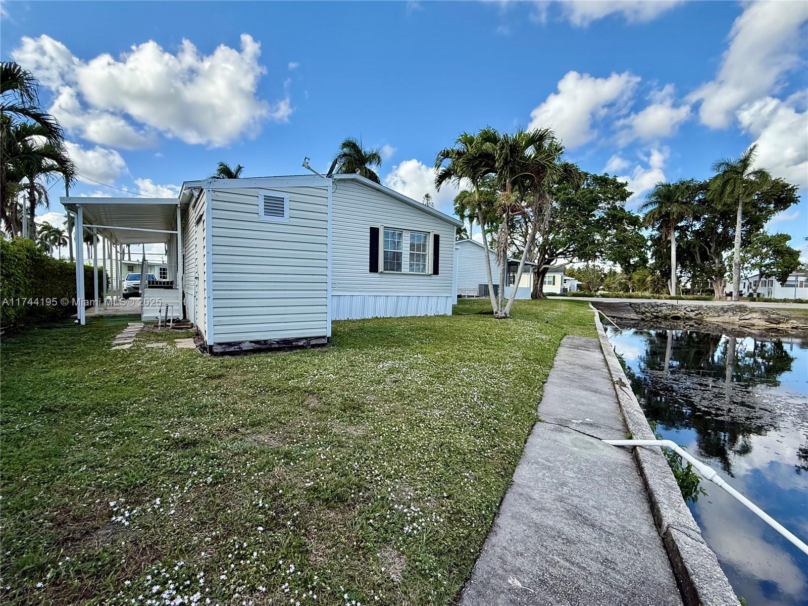 1808 SW 85th Ave, Davie, Florida image 21