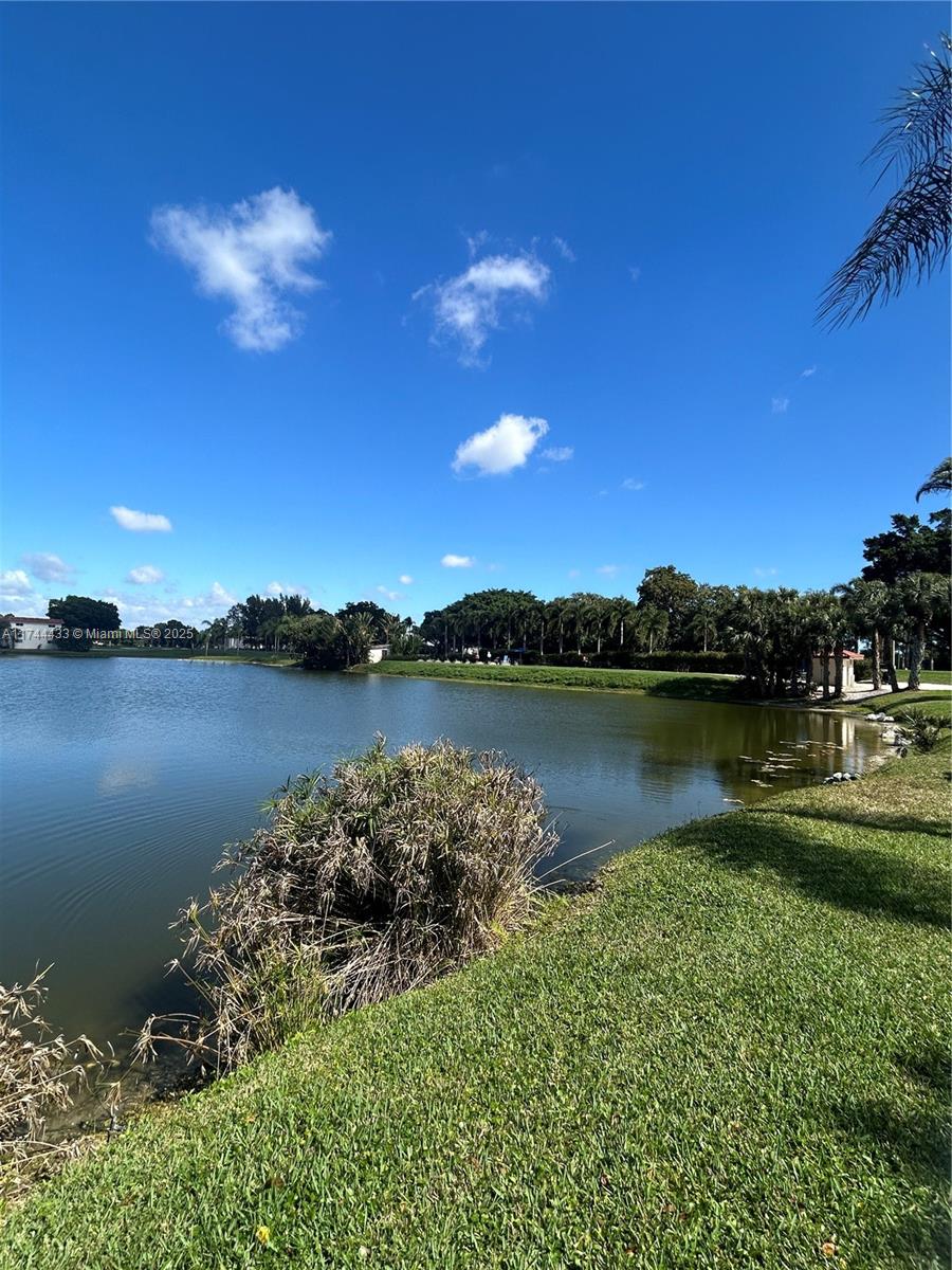 361 S Hollybrook Dr #104, Pembroke Pines, Florida image 30