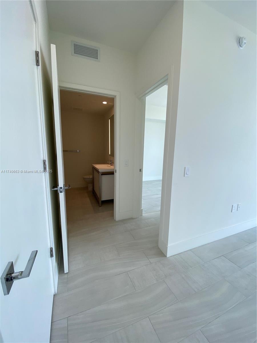 2000 Metropica Way #408, Sunrise, Florida image 10