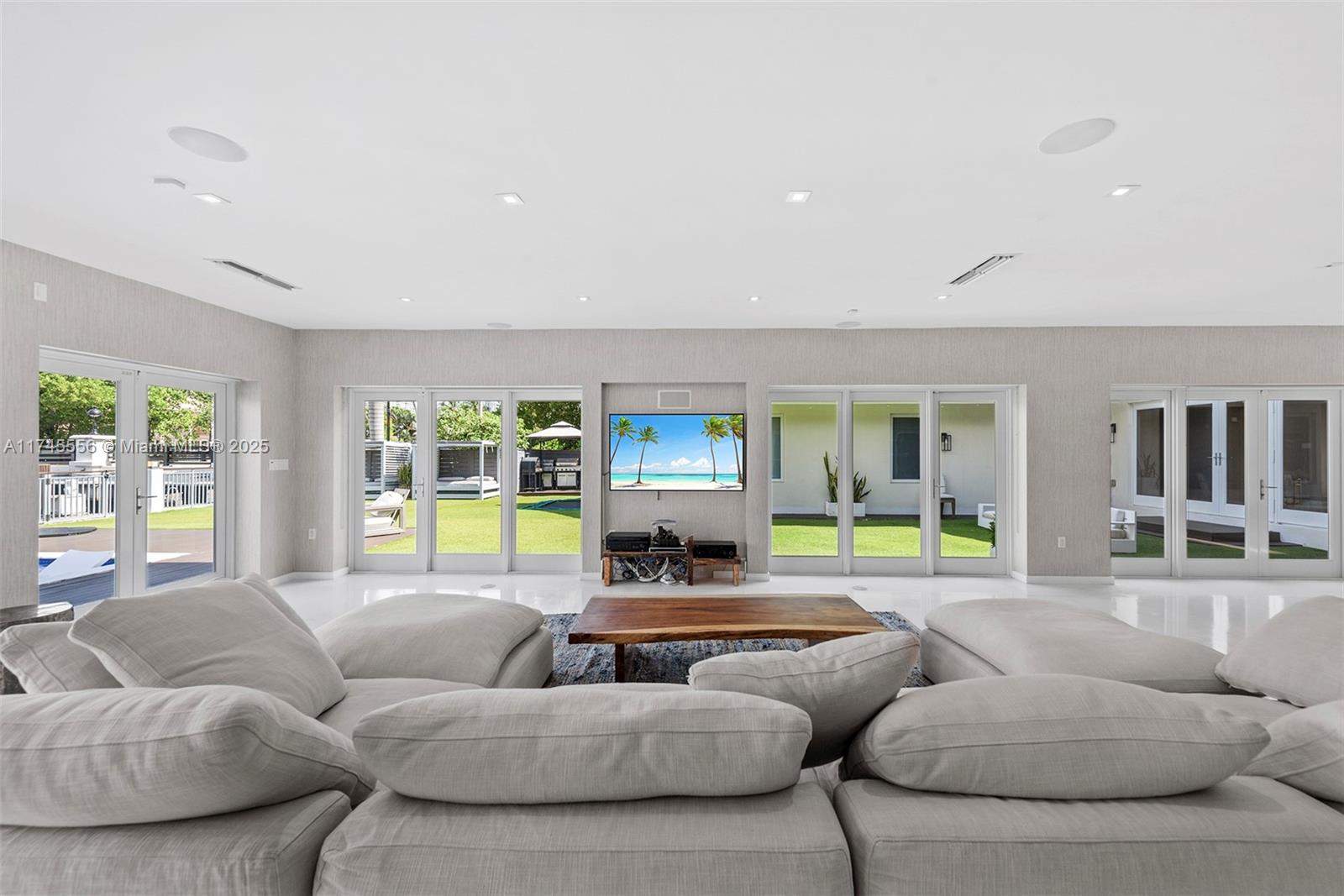 194 Golden Beach Dr, Golden Beach, Florida image 24