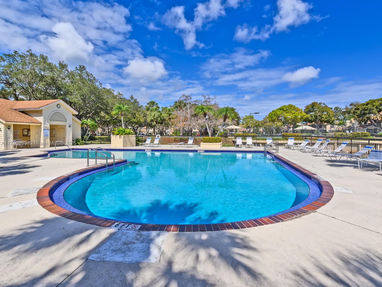 8109 Oakton Ct #9D, Lake Clarke Shores, Florida image 47