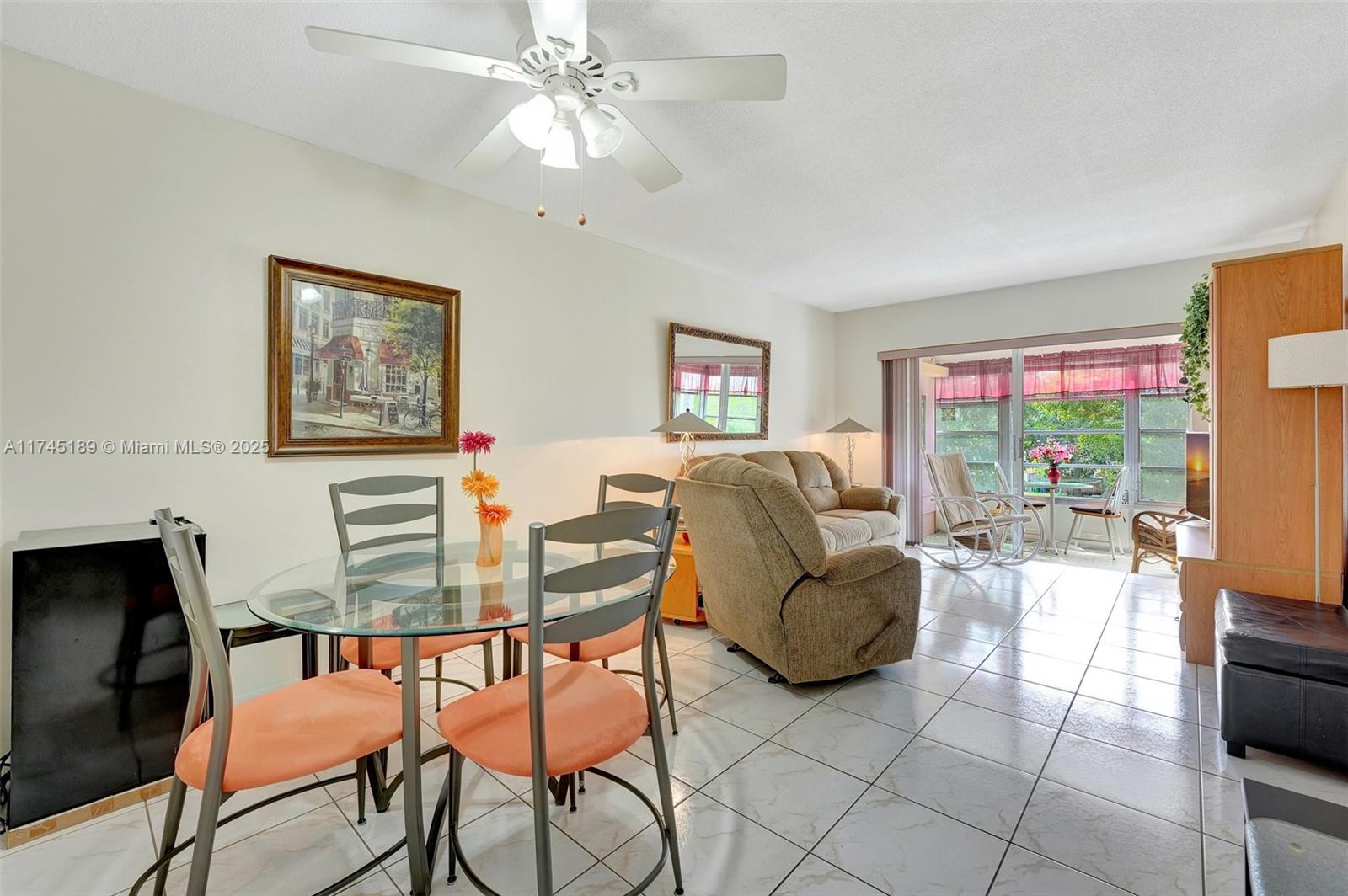 2801 NW 47th Ter #305B, Lauderdale Lakes, Florida image 1