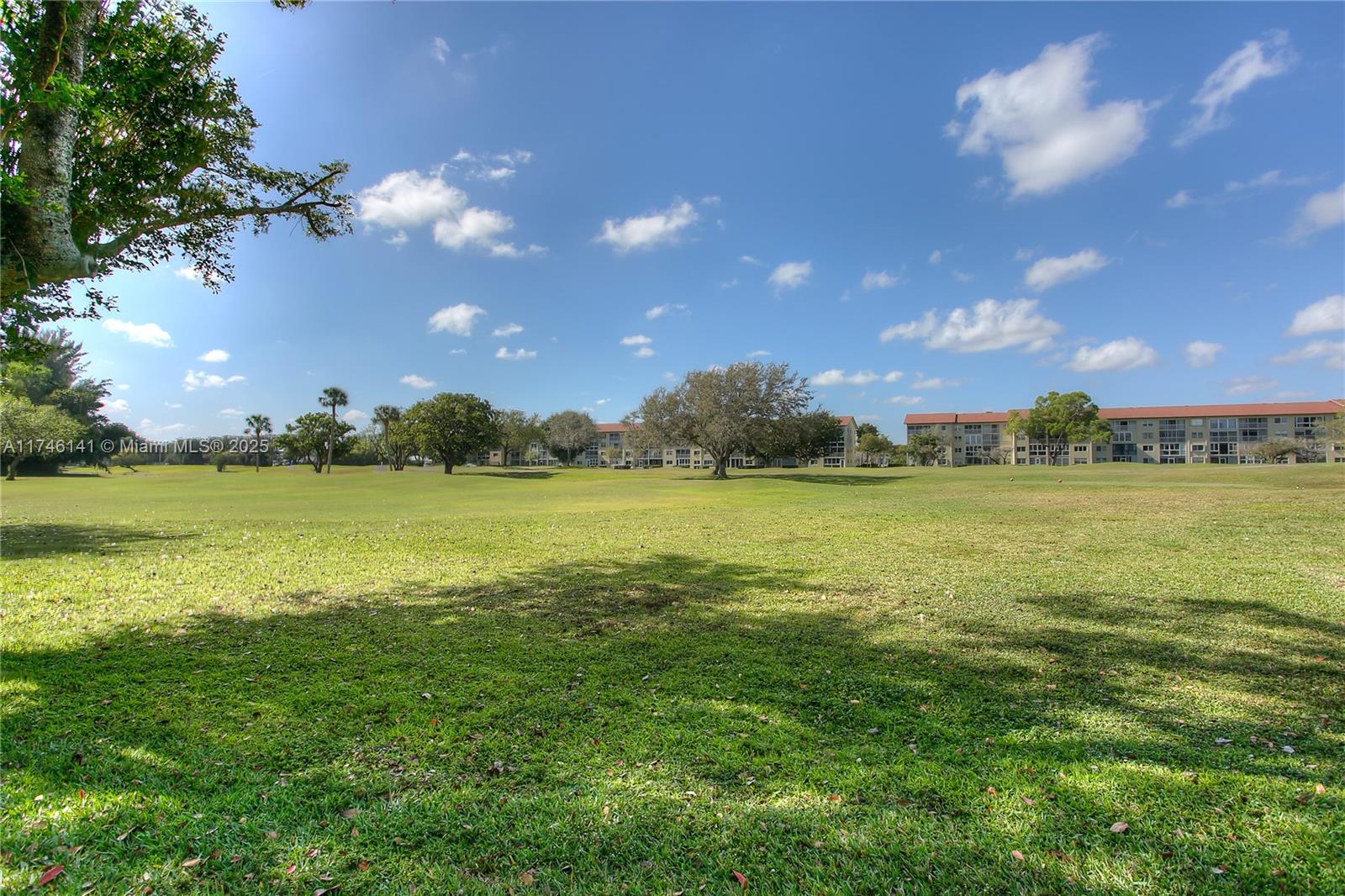 12650 SW 6th St #101K, Pembroke Pines, Florida image 15