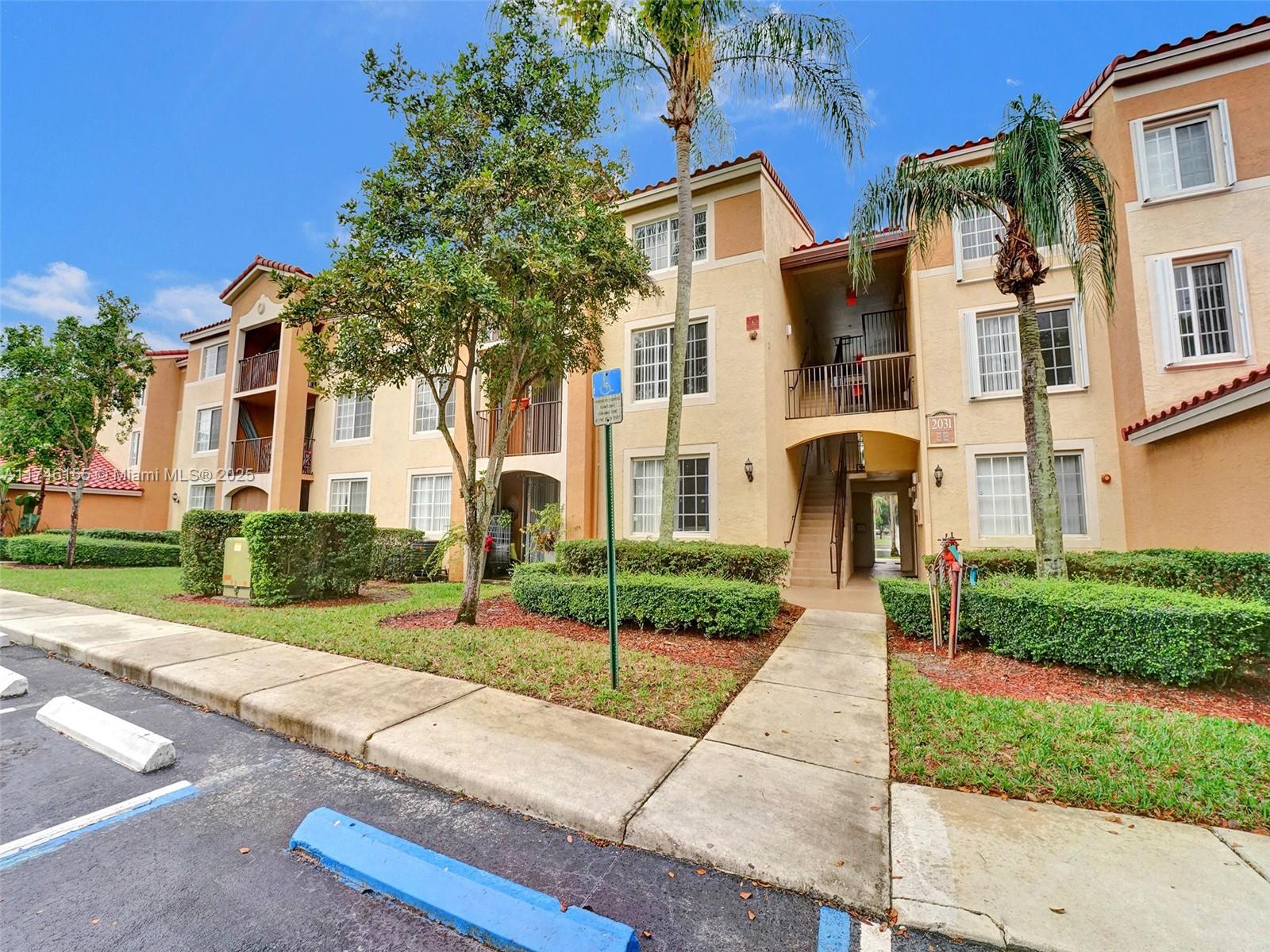 2031 Renaissance Blvd #304, Miramar, Florida image 23