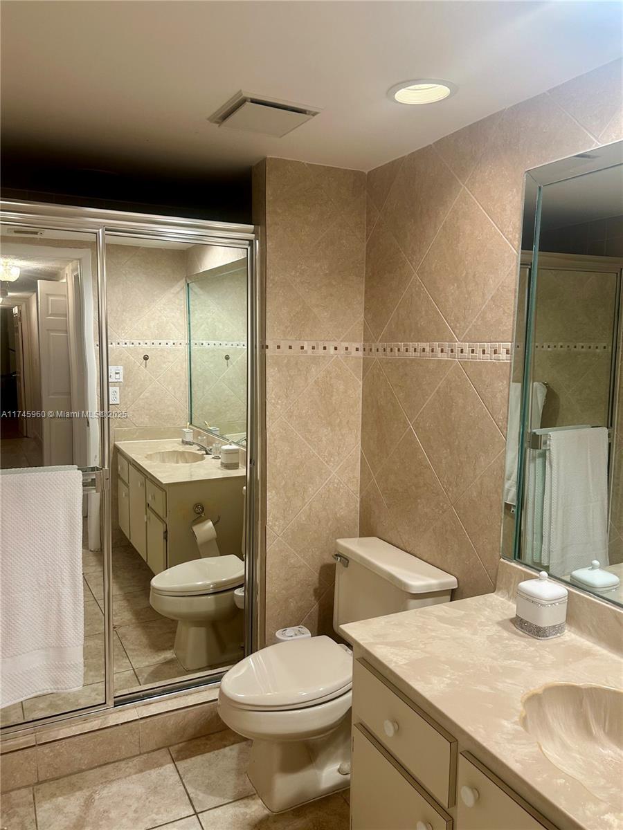 7300 Radice Ct #209, Lauderhill, Florida image 2