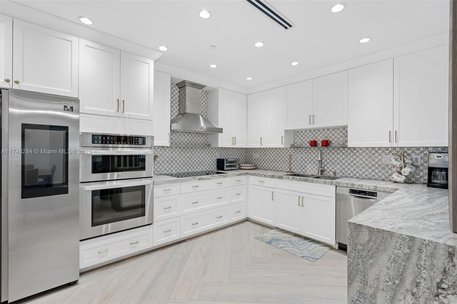 201 Crandon Blvd #739, Key Biscayne, Florida image 17