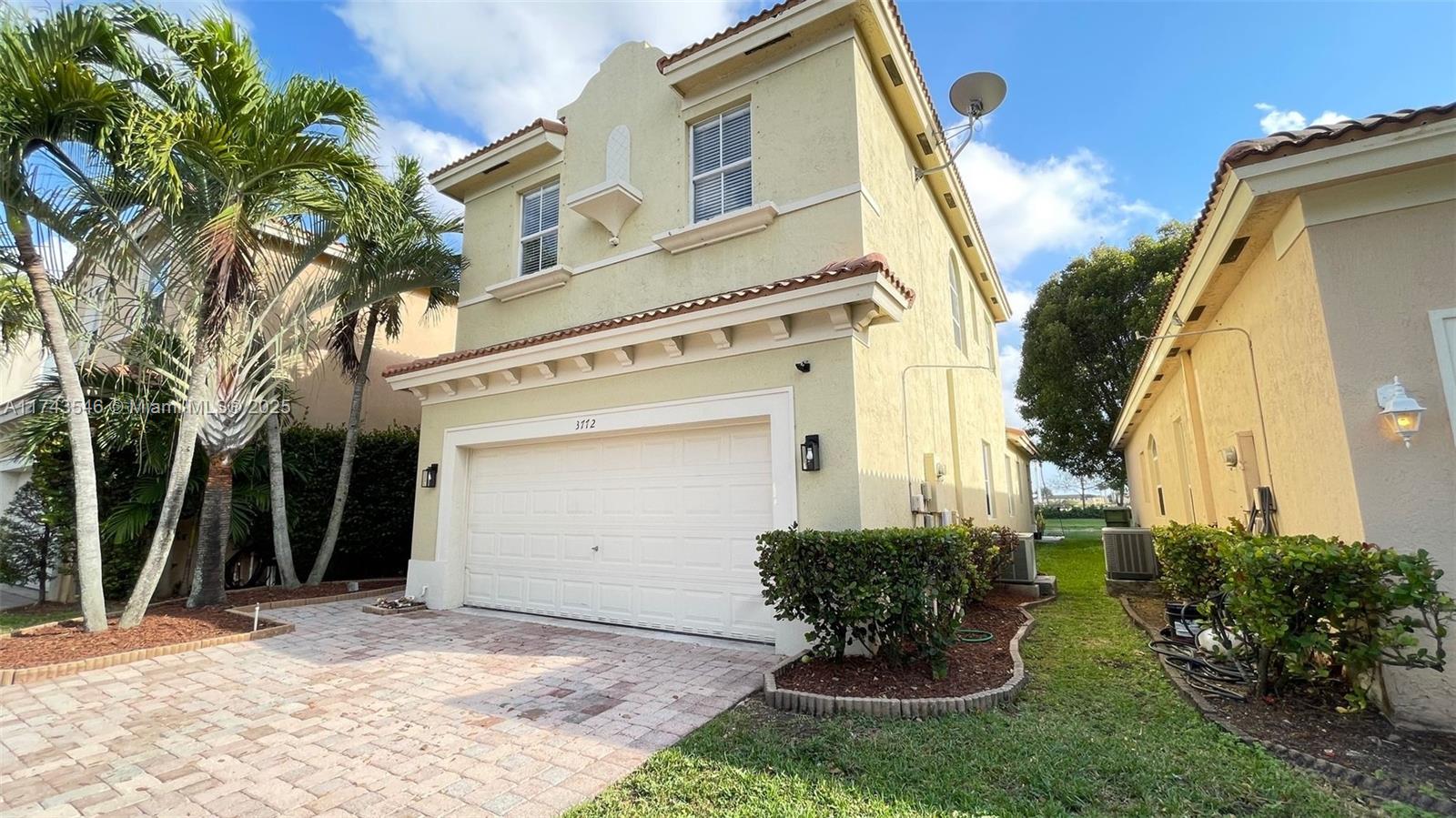 3772 NE 9th Ct, Homestead, Florida image 3