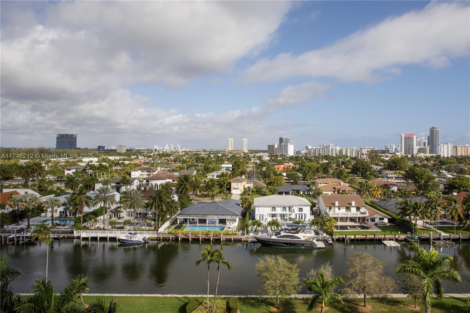 3600 Yacht Club Dr #902, Aventura, Florida image 1