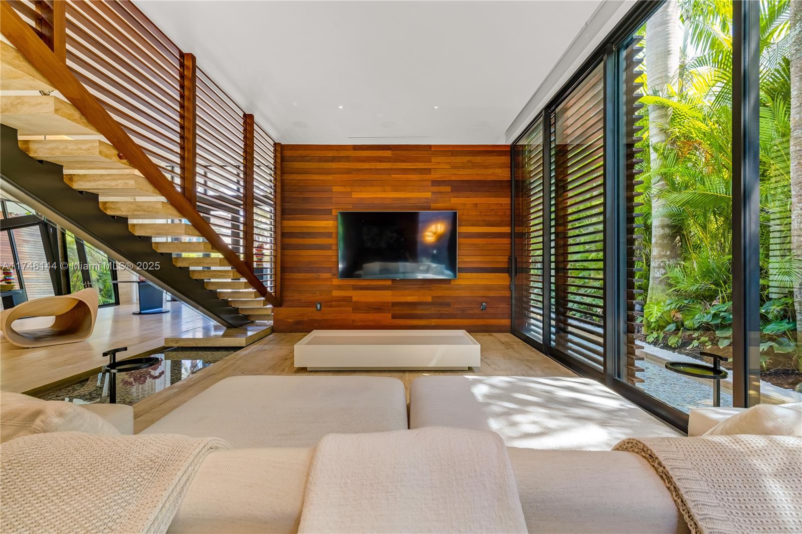 250 Ocean Blvd, Golden Beach, Florida image 21