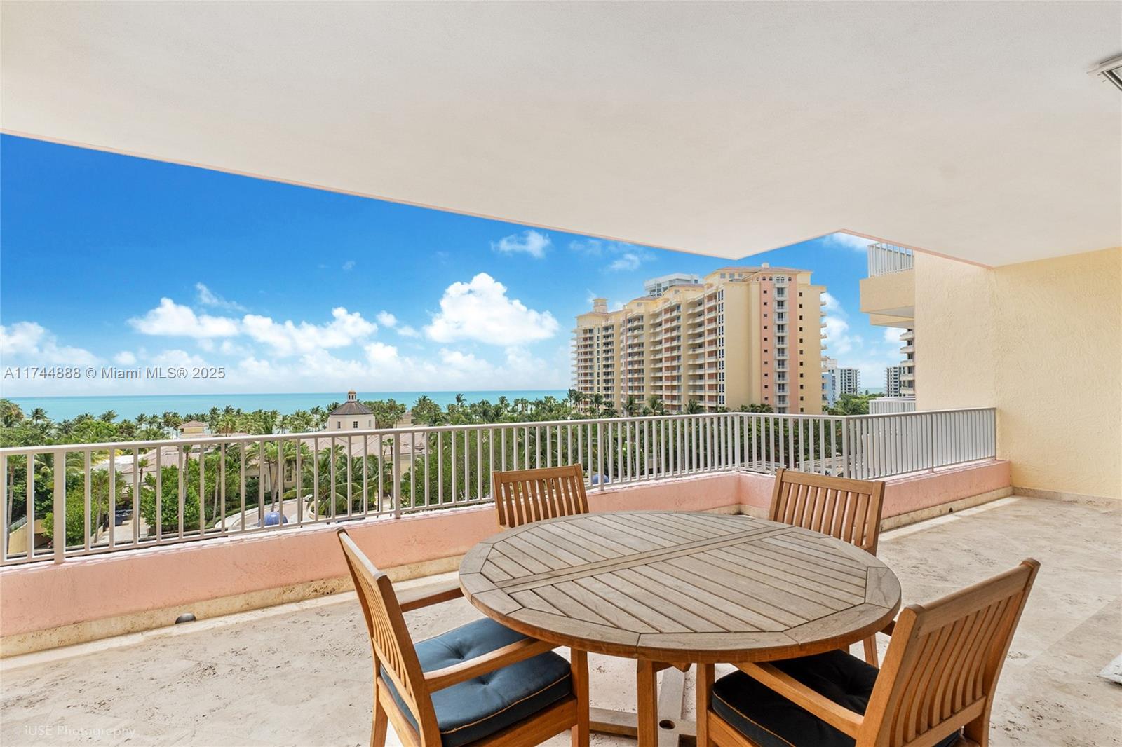 Club Tower Two Key Biscayne, FL 33149