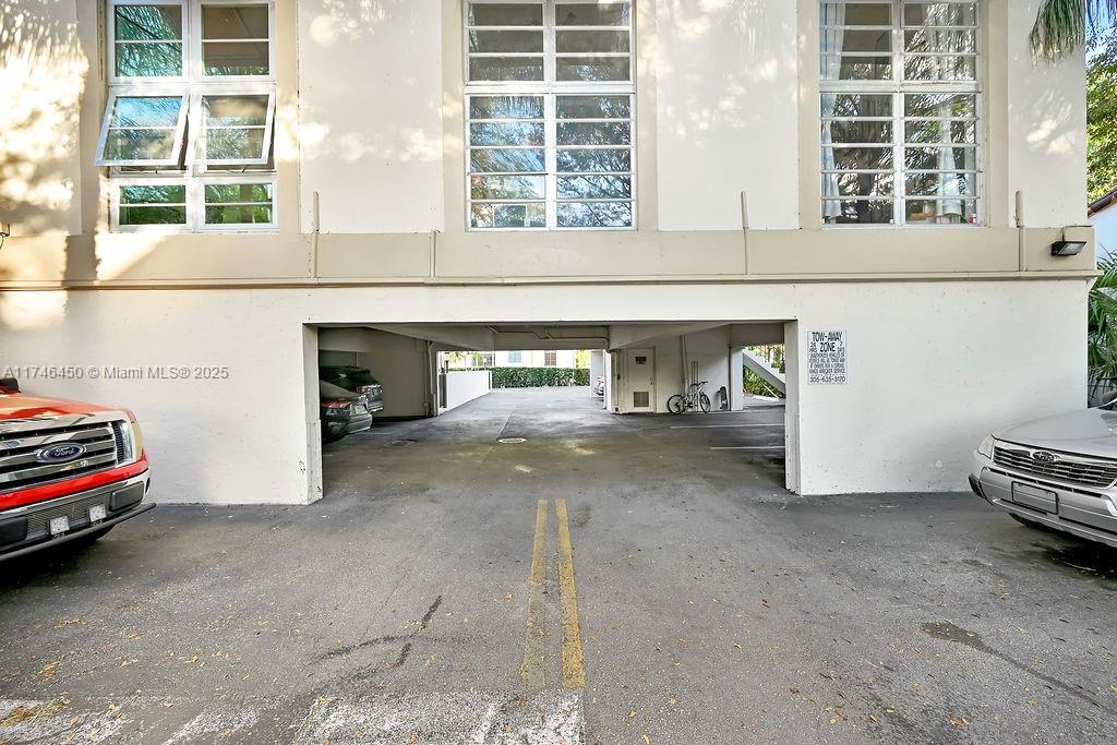 234 Antiquera Ave #15, Coral Gables, Florida image 30