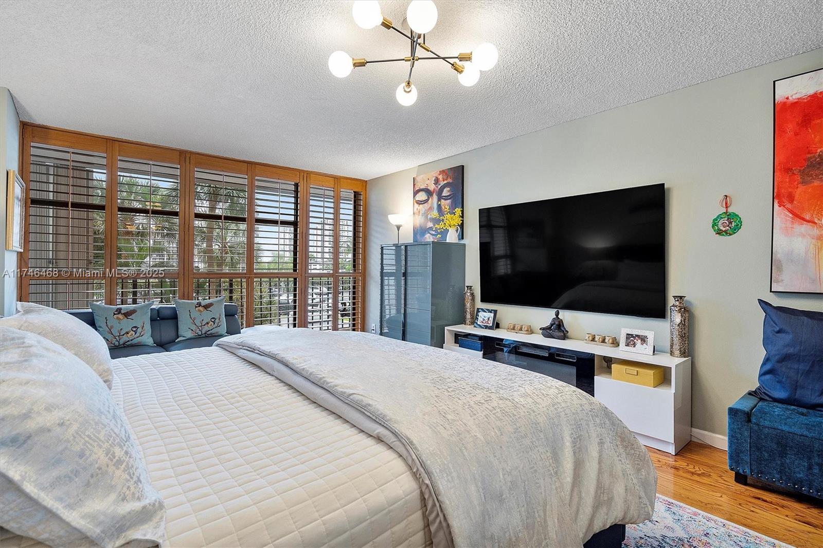 600 Parkview Dr #215, Hallandale Beach, Florida image 29