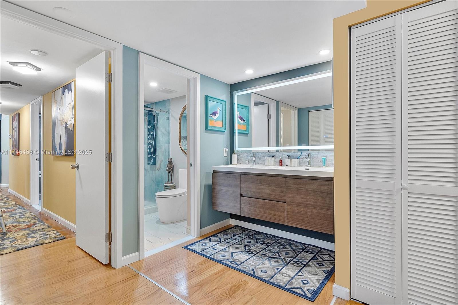 600 Parkview Dr #215, Hallandale Beach, Florida image 30