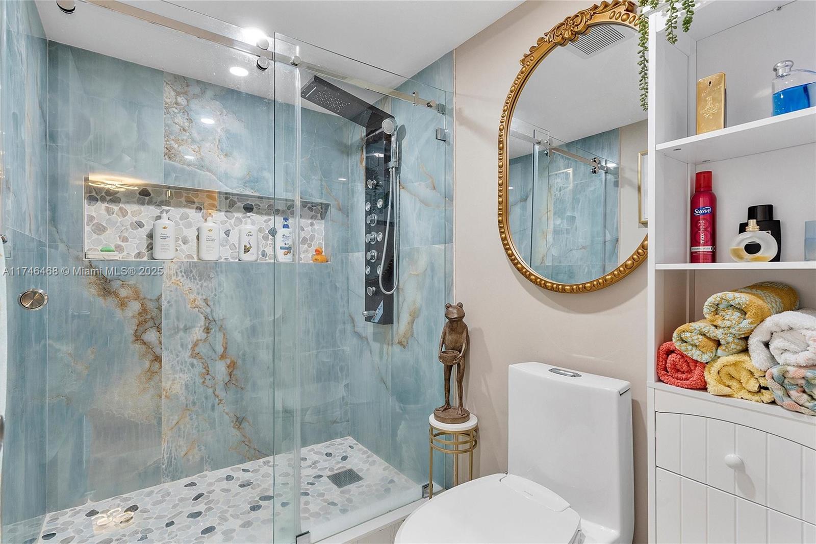 600 Parkview Dr #215, Hallandale Beach, Florida image 34