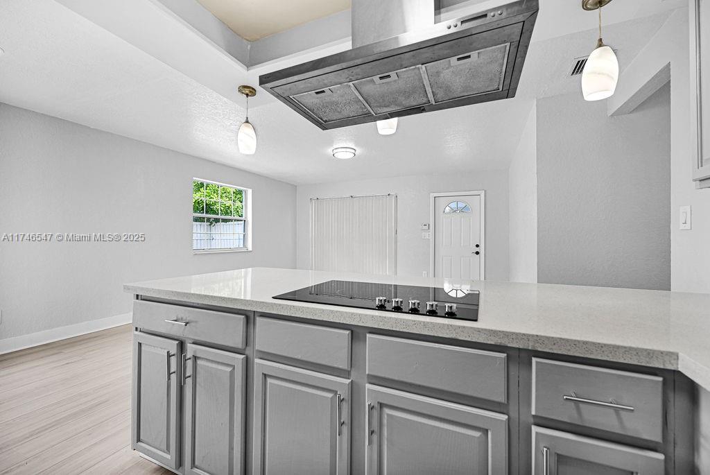 730 N 64th Ave, Hollywood, Florida image 33