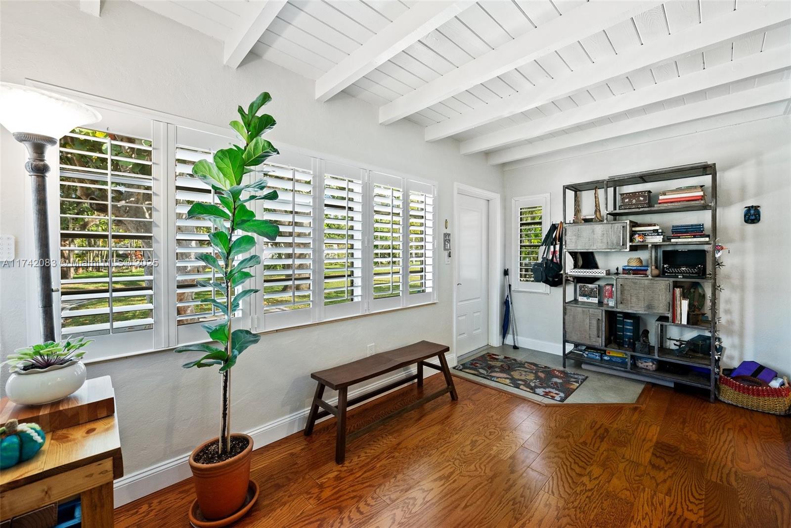 510 Raven Ave, Miami Springs, Florida image 5